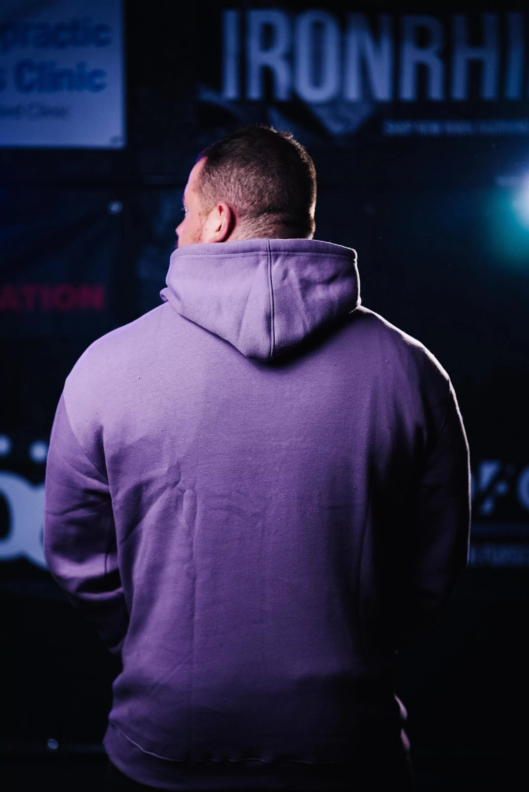 Giants Live Embossed Unisex Hoodie - Lilac - Image 4